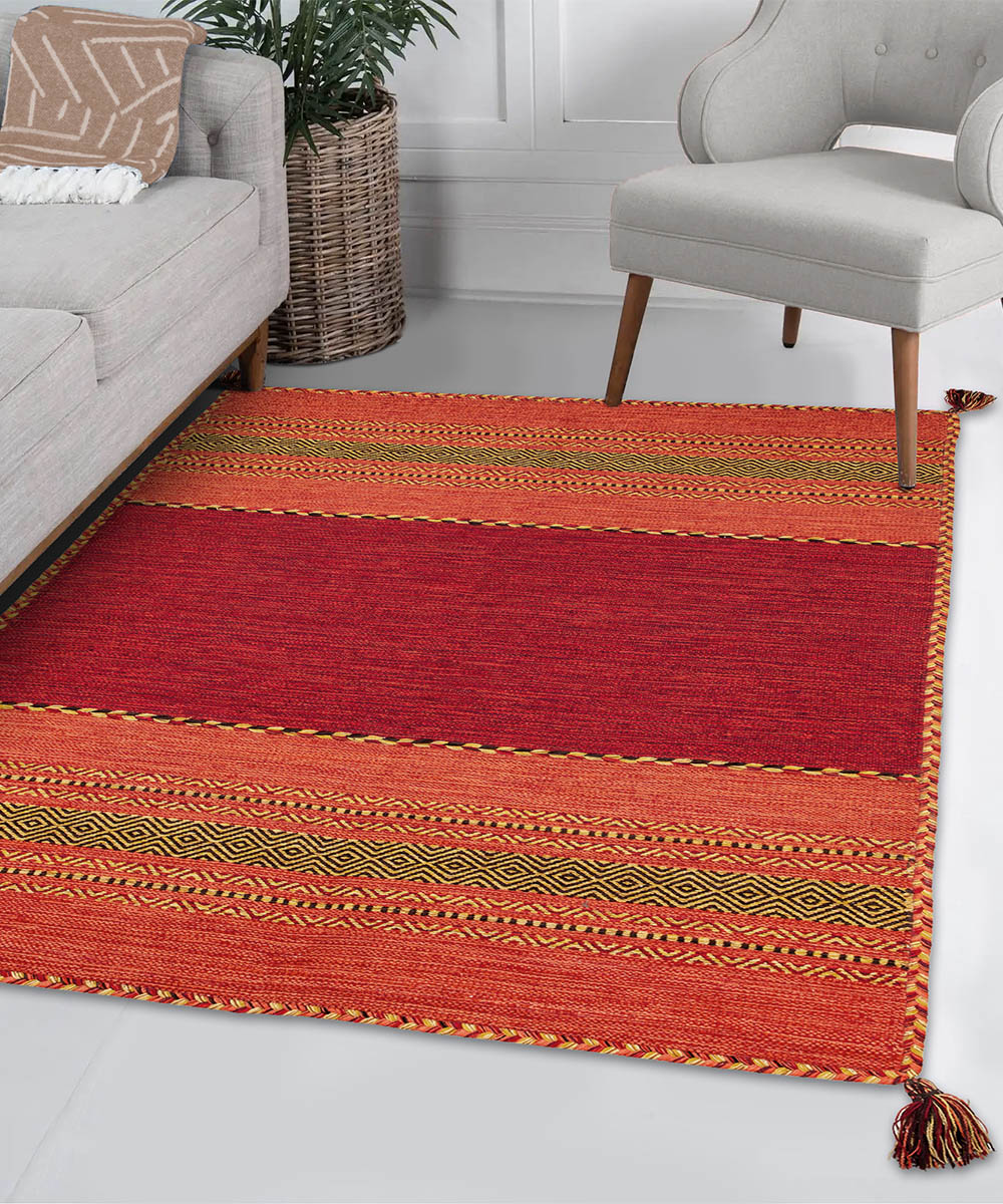 Soggiorno con Tappeto kilim rosso 100% cotone, per arredo casa soggiorno salotto camera da letto ma anche passatoia per corridoio o ingresso