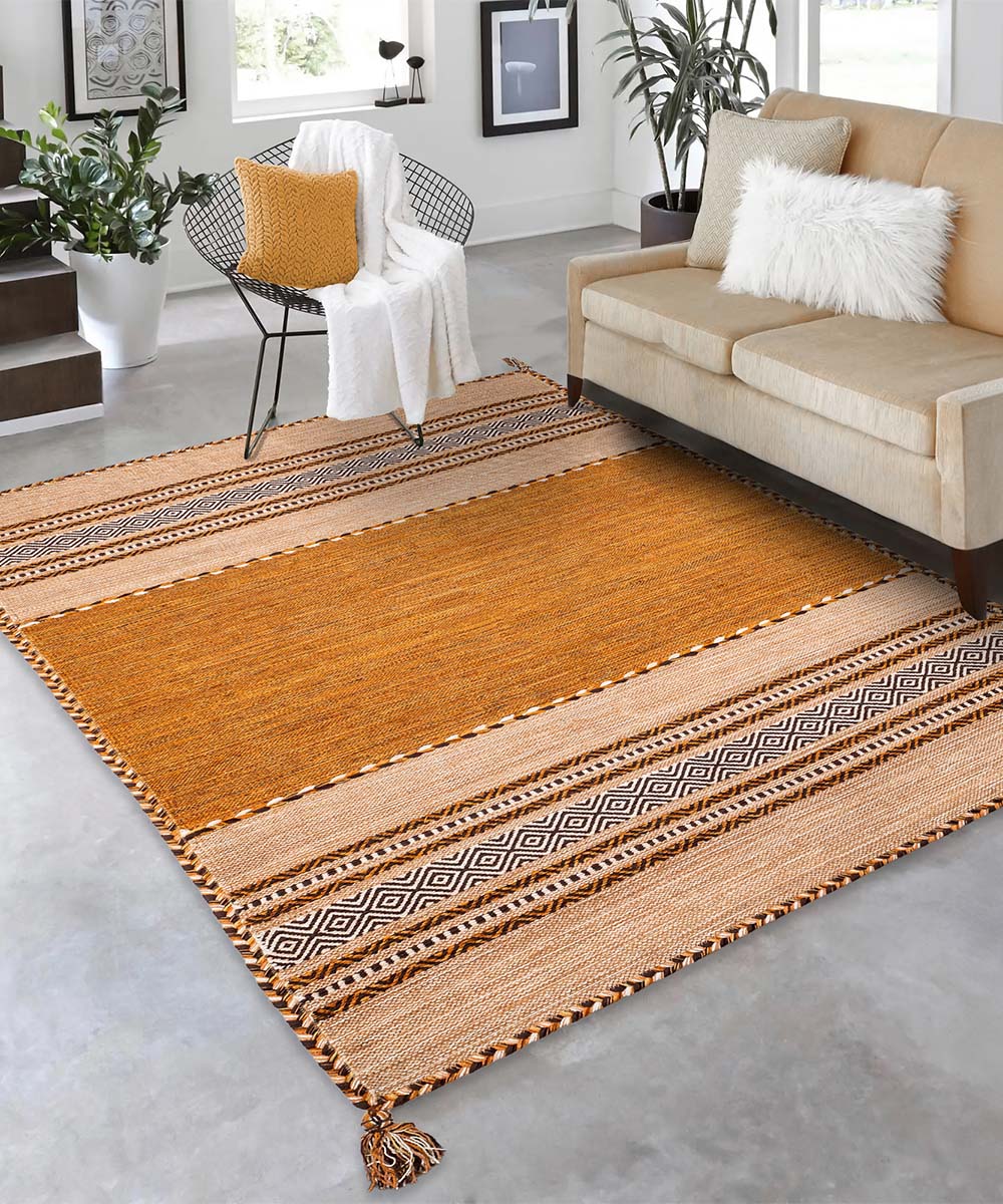 Soggiorno con Tappeto kilim marrone cuoio 100% cotone, per arredo casa soggiorno salotto camera da letto ma anche passatoia per corridoio o ingresso