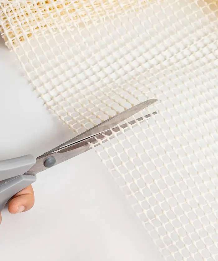 Sottotappeto rete antiscivolo disponibile su misura al metro (larghezza 150 cm)