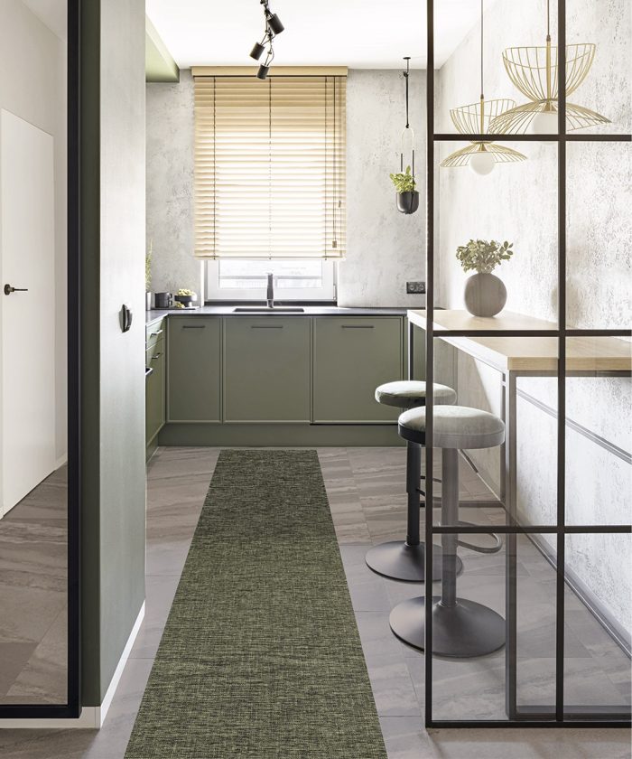 Corridoio cucina con Passatoia bagno multiuso tinta unita Verde. Tappeto lavabile e antiscivolo