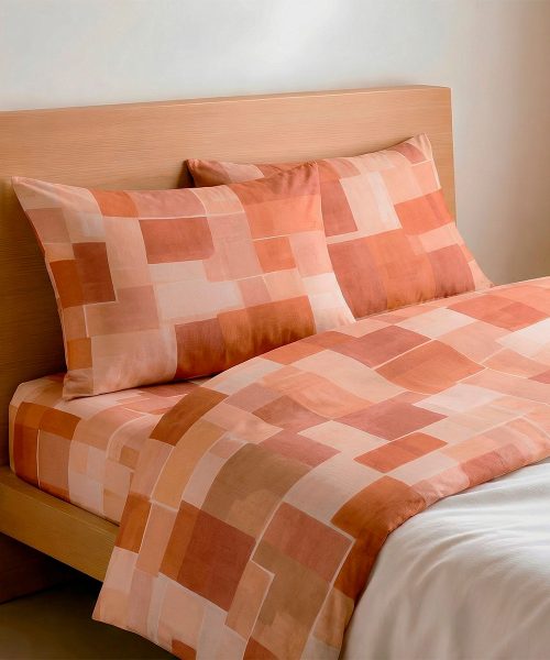 Completo Lenzuola letto Singolo Matrimoniale disegno moderno geometrico brick arancione rosso. 1 piazza, 1 piazza e mezza, 2 piazze. Completo lenzuolo, angolo e federe cuscini.