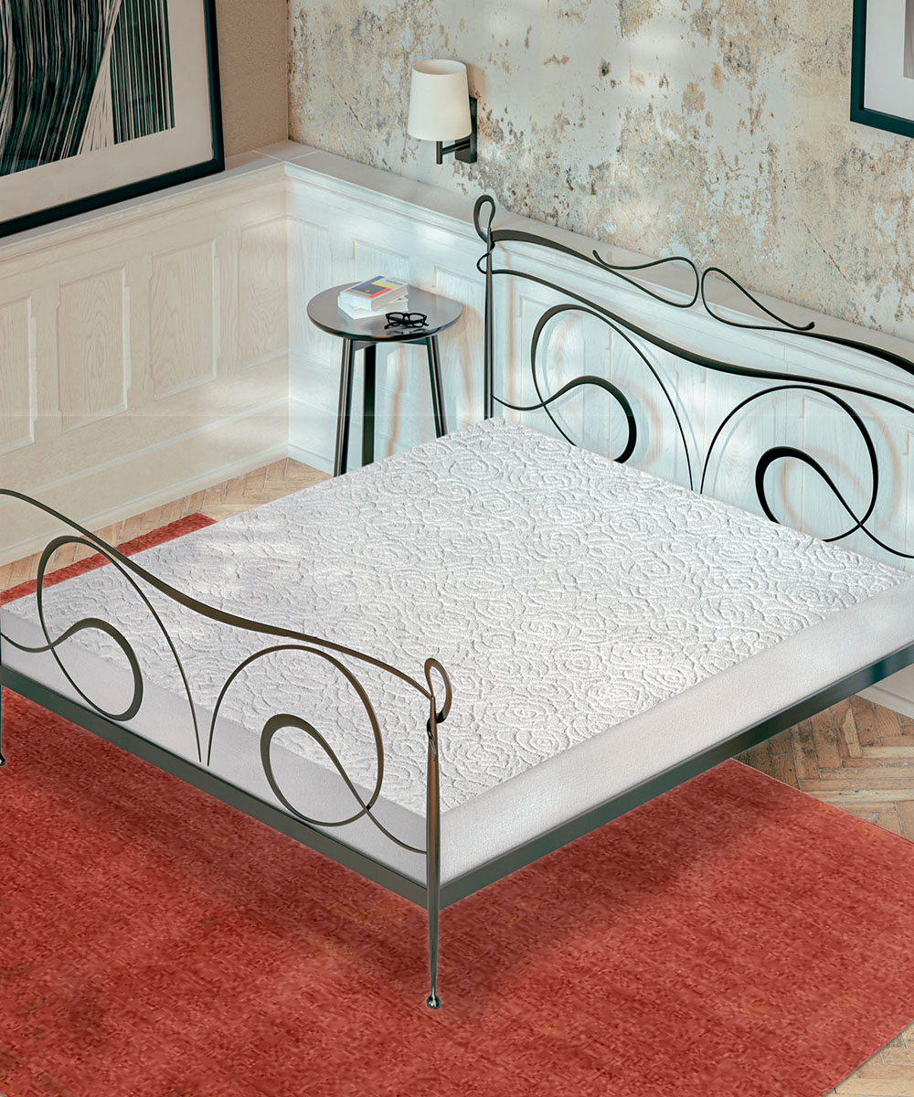 Coprimaterssao Florence in cotone 400 grammi al metro quadro, 100% prodotto in Italia. Letto singolo e matrimoniale, altezza 30 cm con angoli elasticizzati.