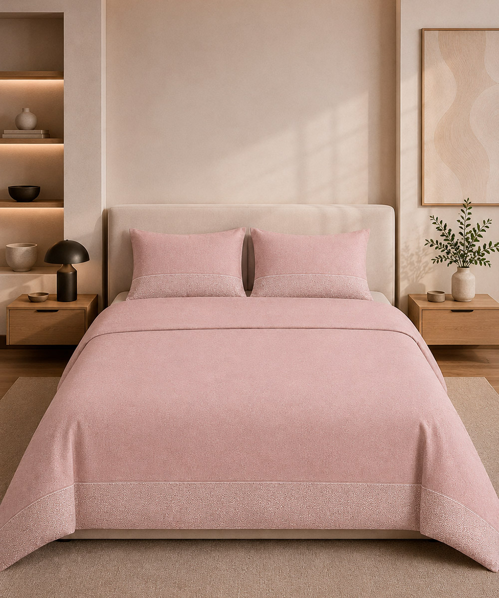 Parure Copripiumino living Class 3 rosa. In pregiato cotone e 100% prodotto in Italia. Stampa digitale alta definizione.