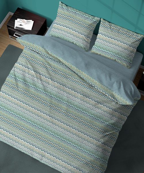 Parure Copripiumino Quadrifoglio Fantasia disegno zig zag verde azzurro. In cotone e 100% prodotto in Italia. Disponibile sia per letto singolo che per letto matrimoniale.