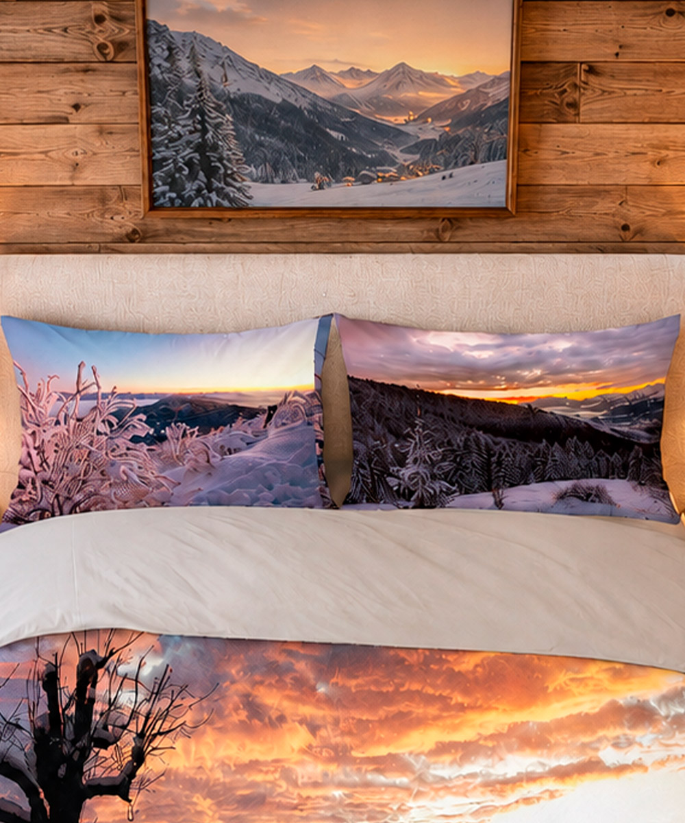 Federe Cuscini Parure Copripiumino matrimoniale in cotone e 100% prodotto in Italia. Stampa digitale a tema periodo natalizio e montagna innevata, ideale per regalo Natale. Disegno FARNO