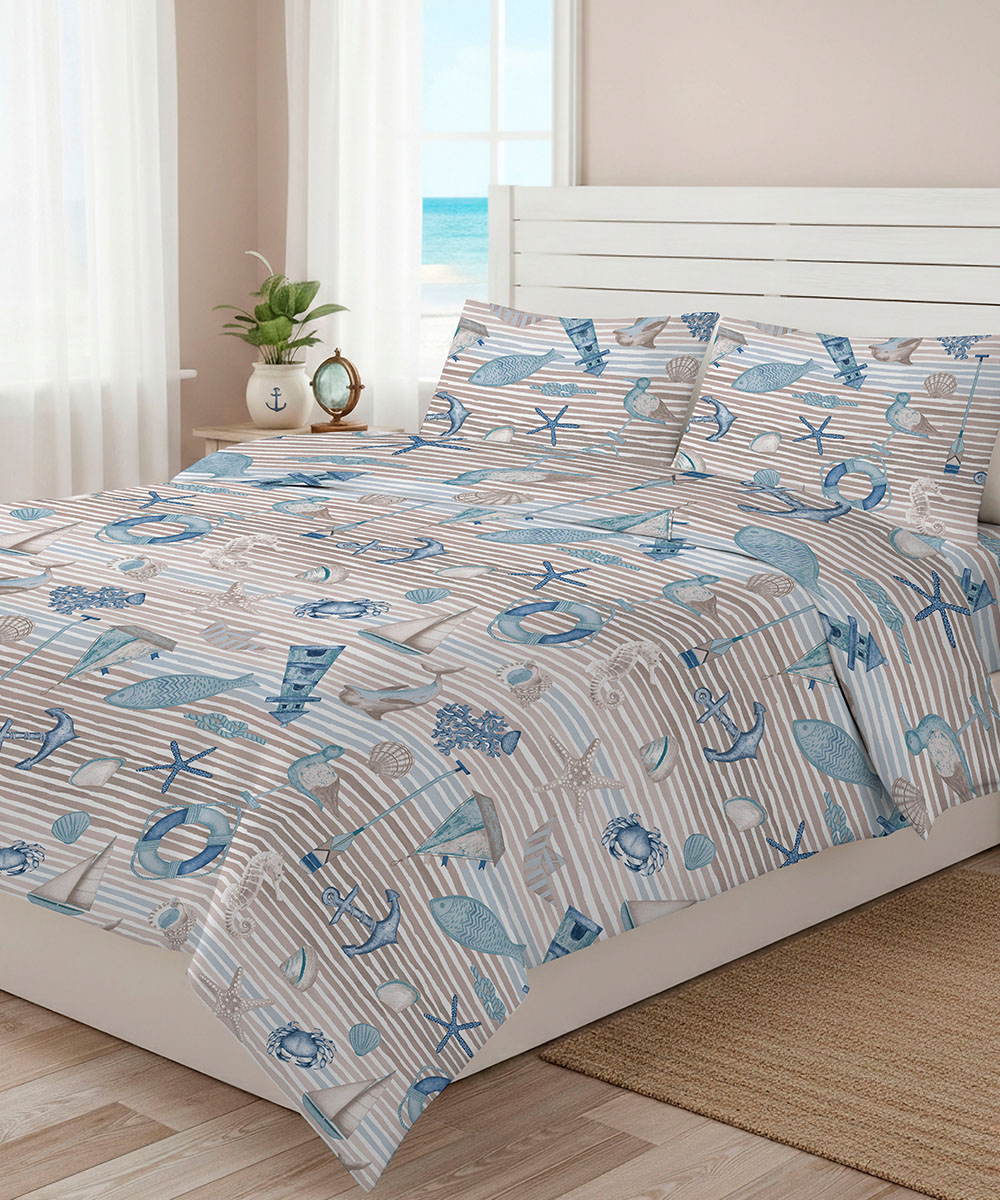 Parure Copripiumino Quadrifoglio Fantasia Mare beige stile nautico. In cotone e 100% prodotto in Italia. Disponibile sia per letto singolo che per letto matrimoniale.