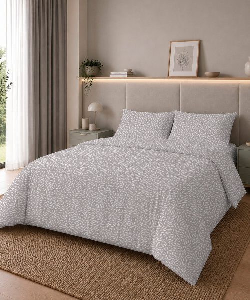 Parure Copripiumino Quadrifoglio Fantasia mosaico beige astratto. In cotone e 100% prodotto in Italia. Disponibile sia per letto singolo che per letto matrimoniale.