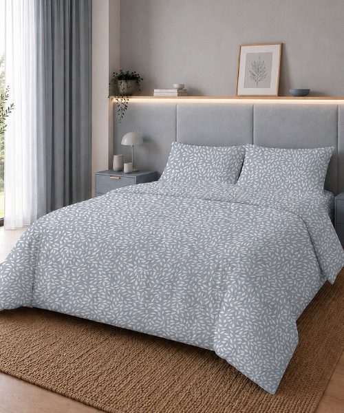 Parure Copripiumino Quadrifoglio Fantasia mosaico grigio astratto. In cotone e 100% prodotto in Italia. Disponibile sia per letto singolo che per letto matrimoniale.