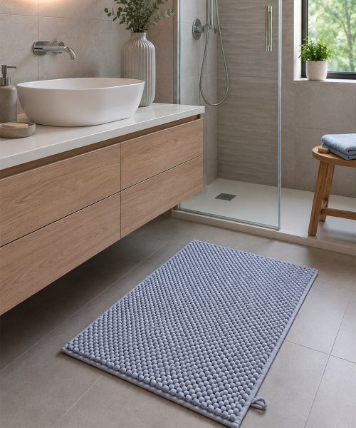 Bagno con Tappetino grigio perla in morbida microfibra poliestere assorbente lavabile asciugabile antiscivolo