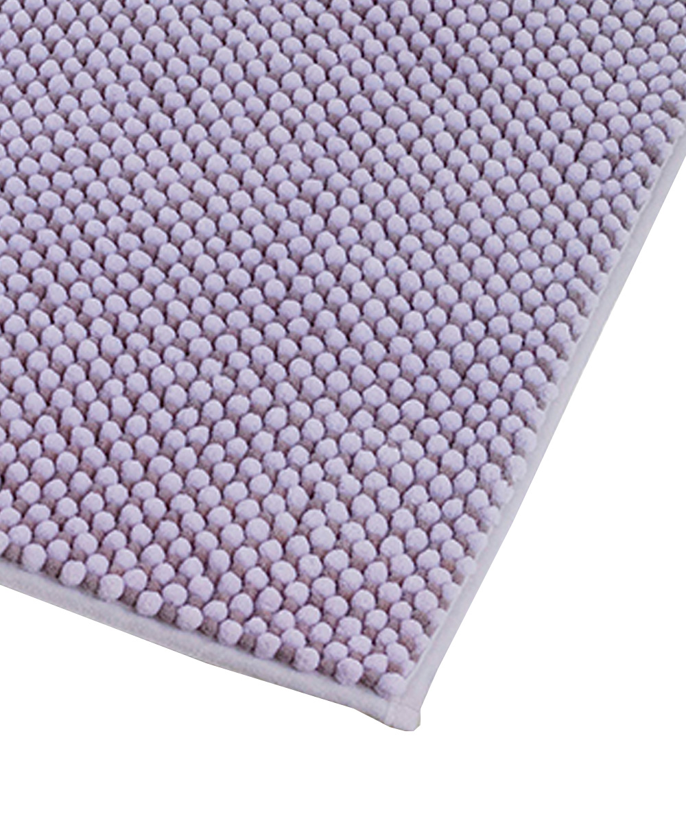 Dettaglio Tappetino bagno lilla in morbida microfibra poliestere assorbente lavabile asciugabile antiscivolo